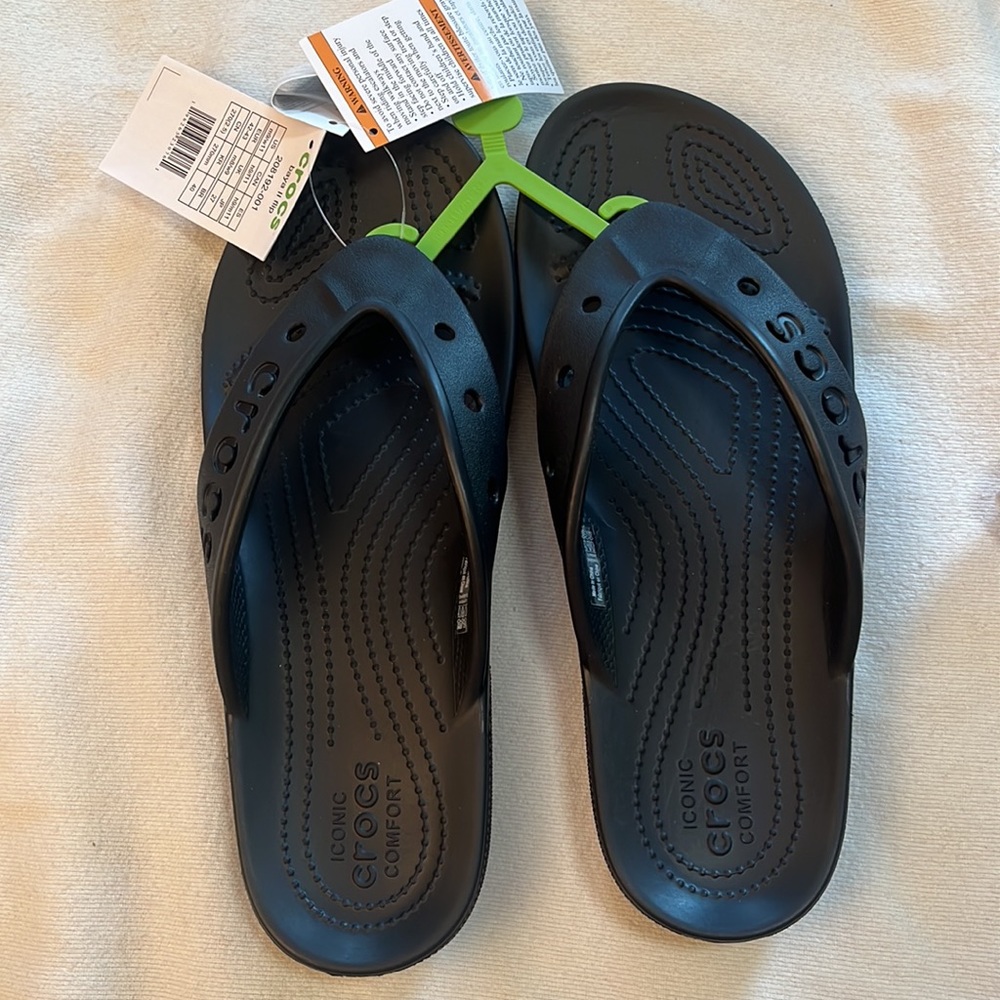 Crocs - Picture 6 of 9